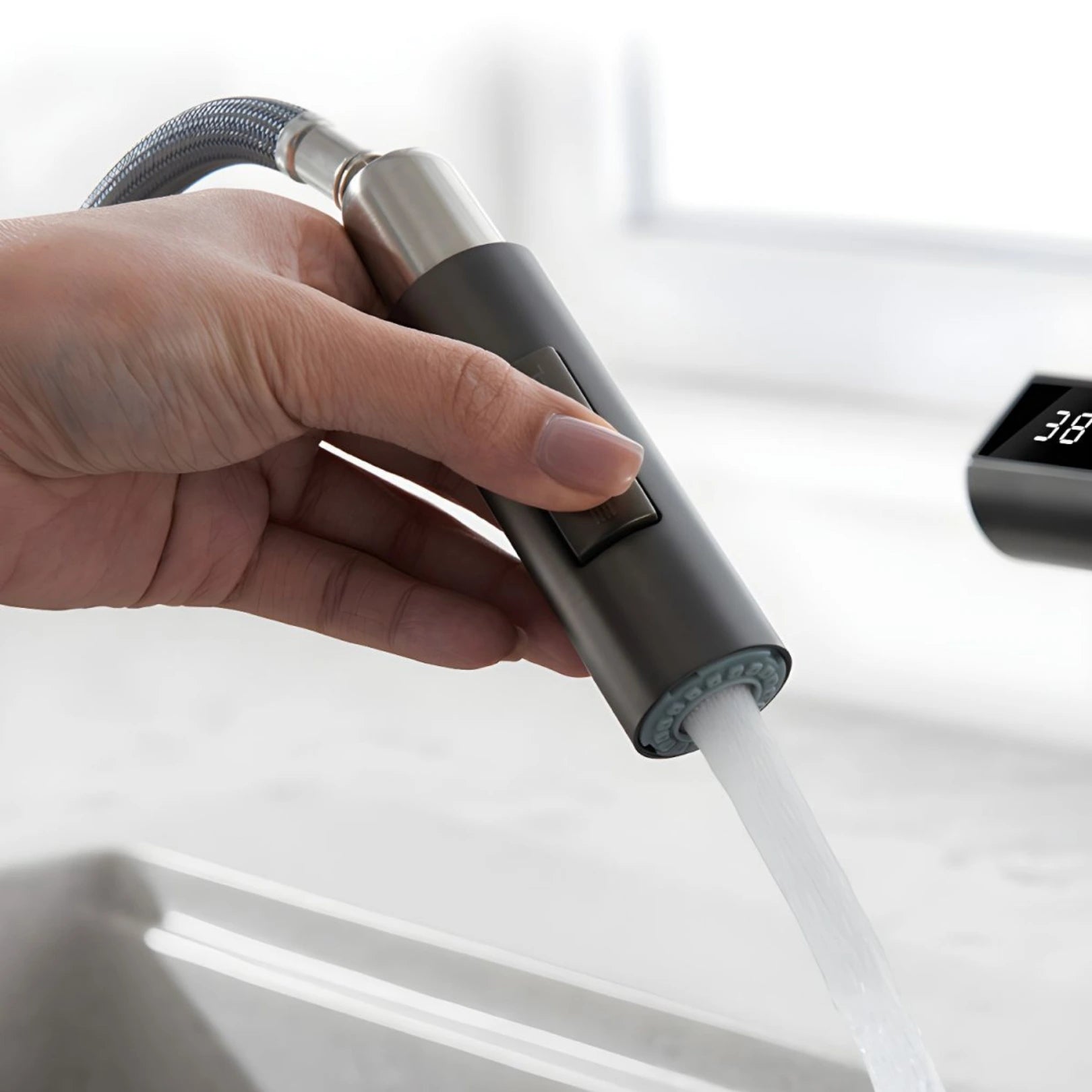 Tume Pull-Out Kitchen Tap with Temperature Display